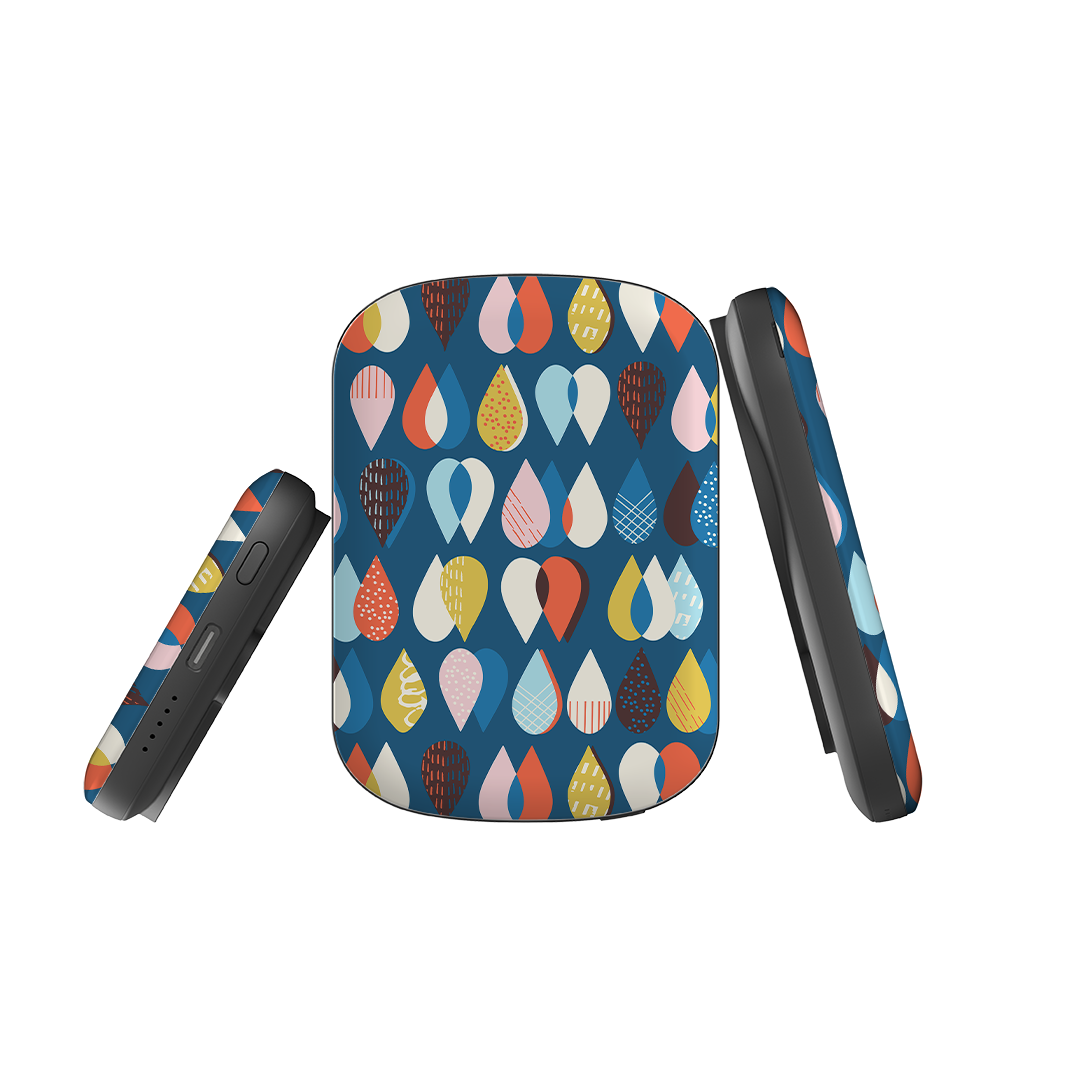 MagSafe Power Bank - April Splash By Ali Brookes