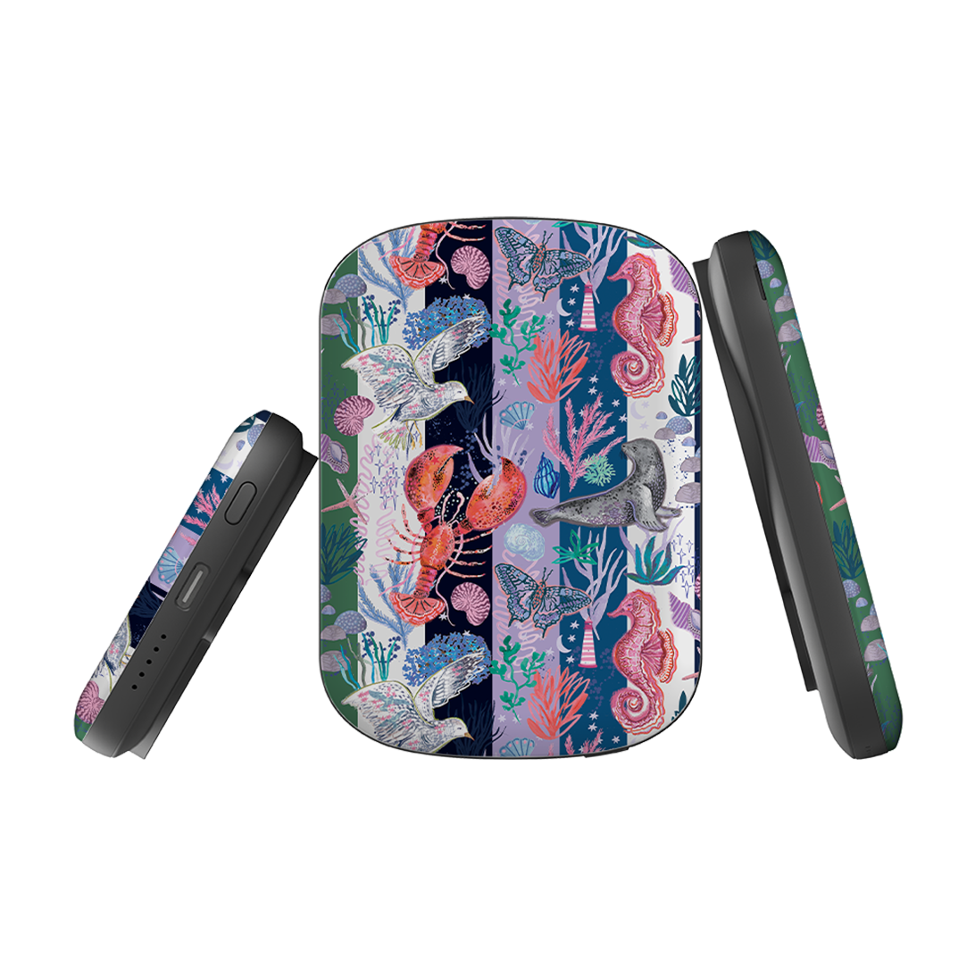 MagSafe Power Bank - Christmas Days II By Emma Frances Grant