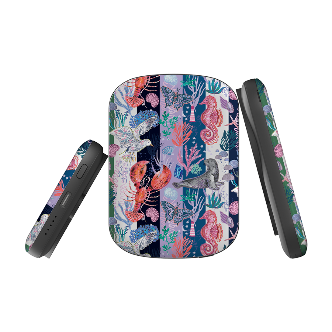 MagSafe Power Bank - Christmas Days II By Emma Frances Grant