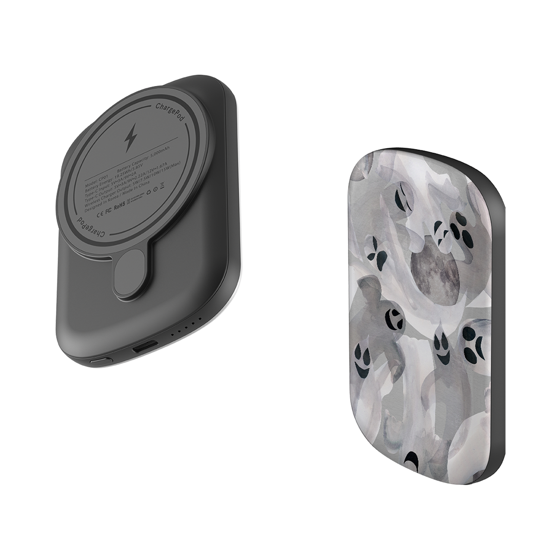 MagSafe Power Bank - Ghosts and Moons By Tracey English