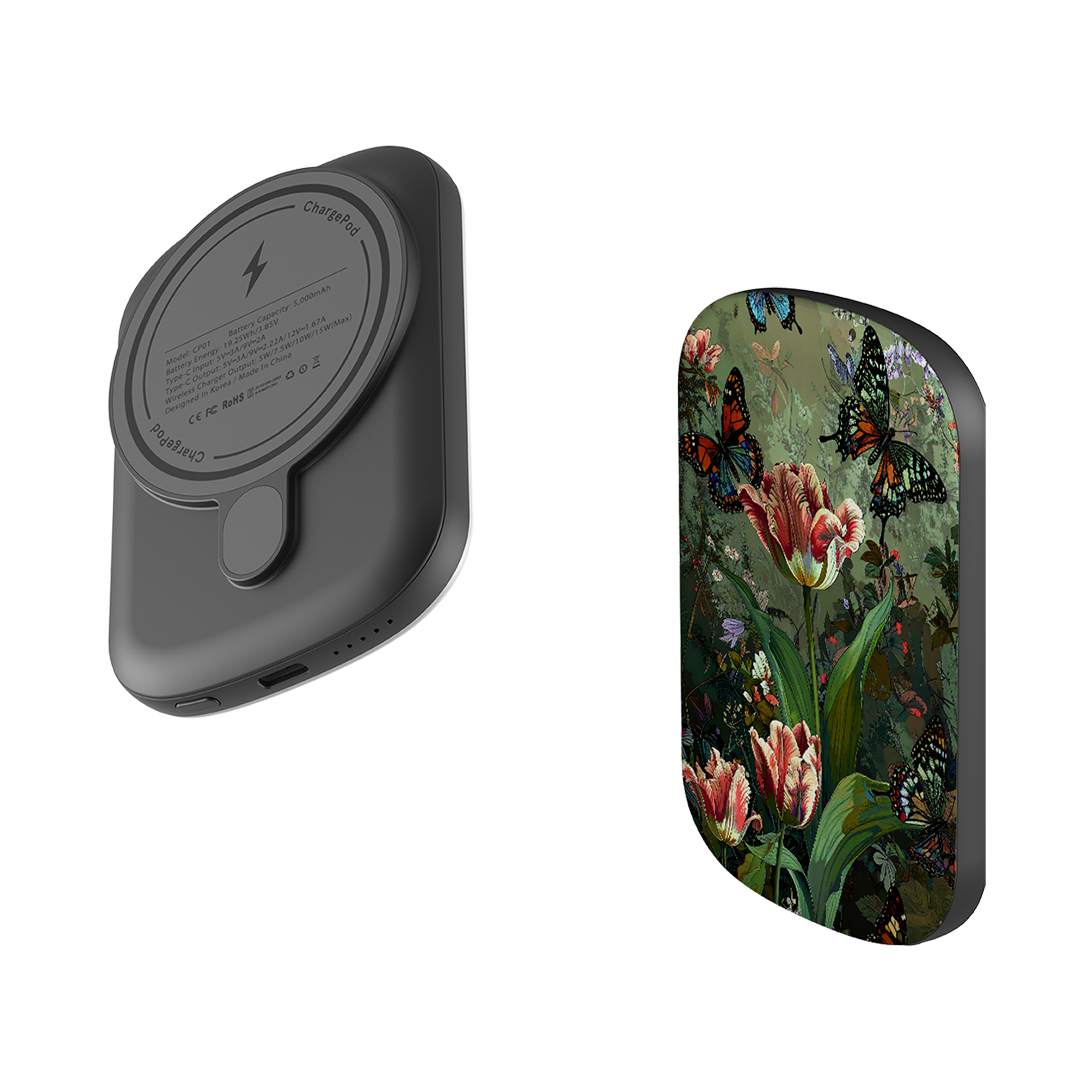 MagSafe Power Bank - Green Vyne Butterflies
