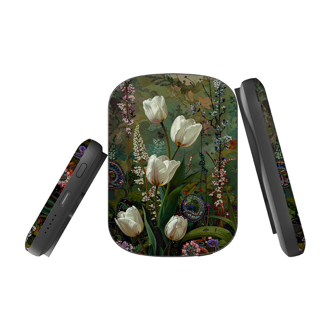 MagSafe Power Bank - Green Vyne White Tulips