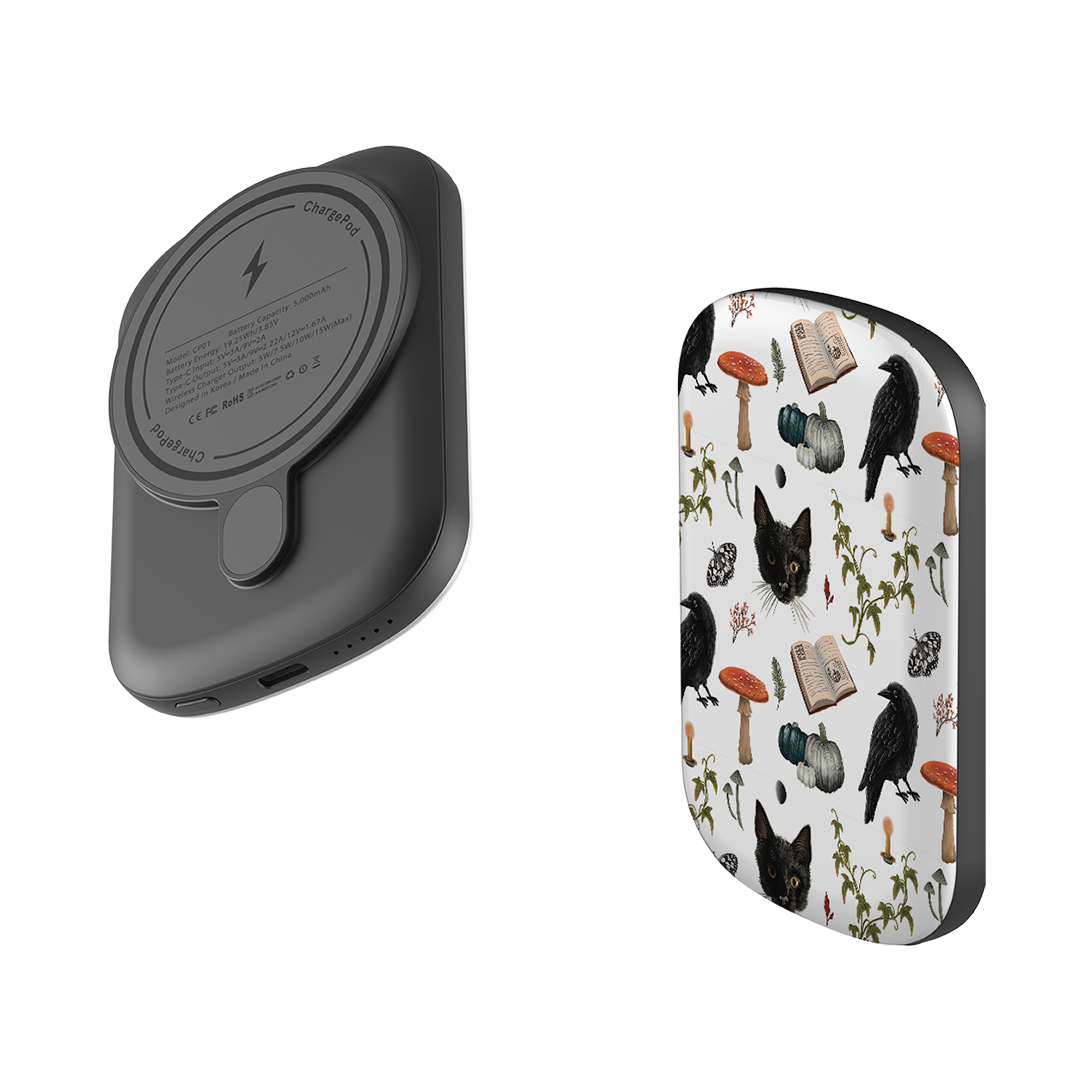 MagSafe Power Bank - Halloween Pattern II By Anna Stead