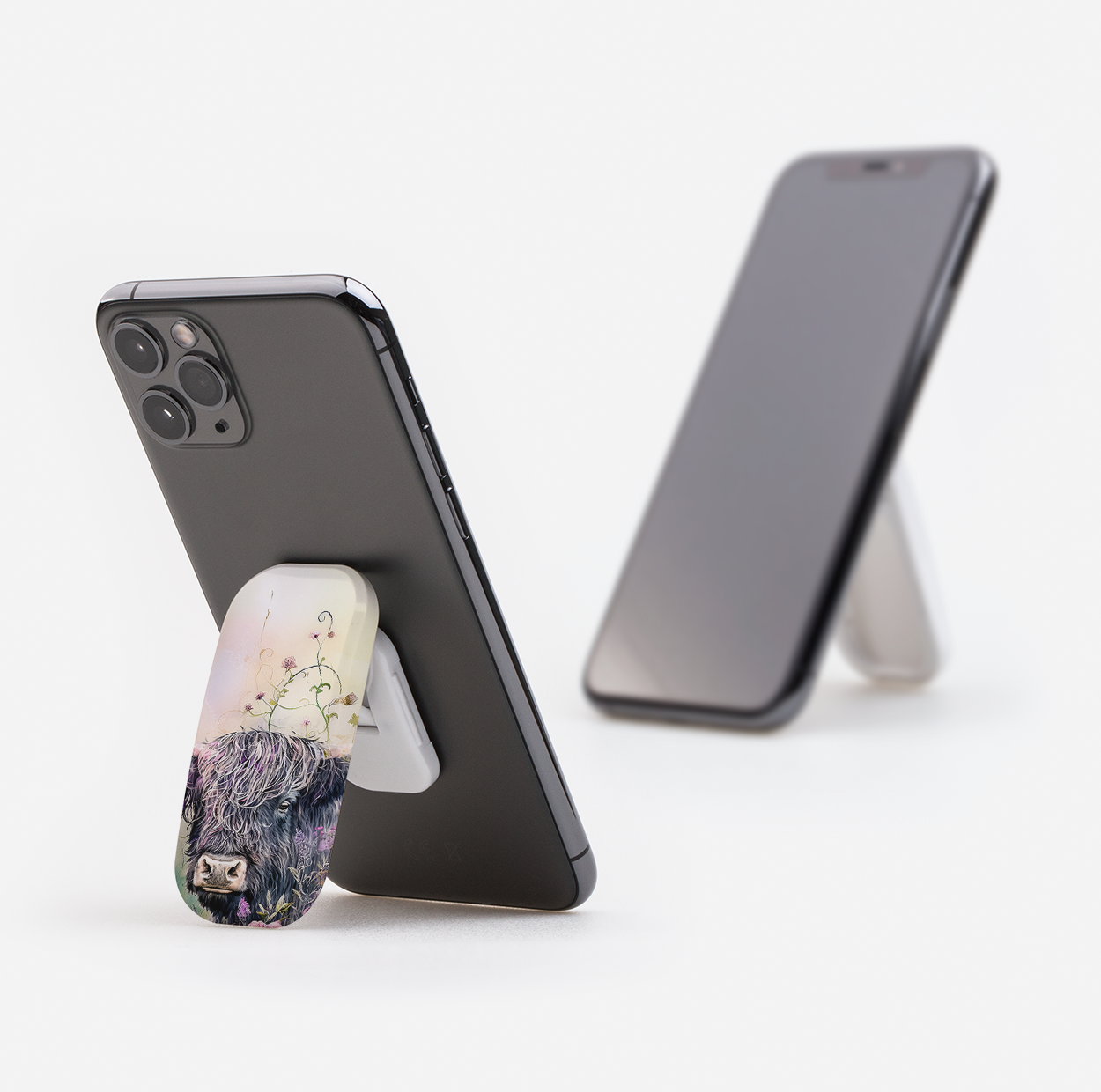 Highland Cow II Phone Stand