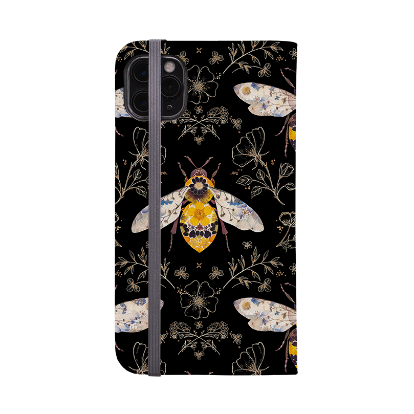 Midnight Bumble Bee Wallet Case By Helen Ahpornsiri