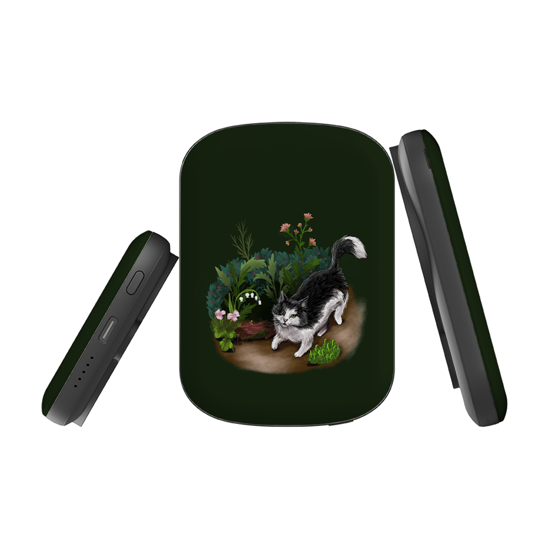 MagSafe Power Bank - Munchkin Cat By Anna Stead