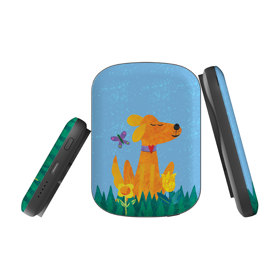 MagSafe Power Bank - Pup in the grass By Tracey English