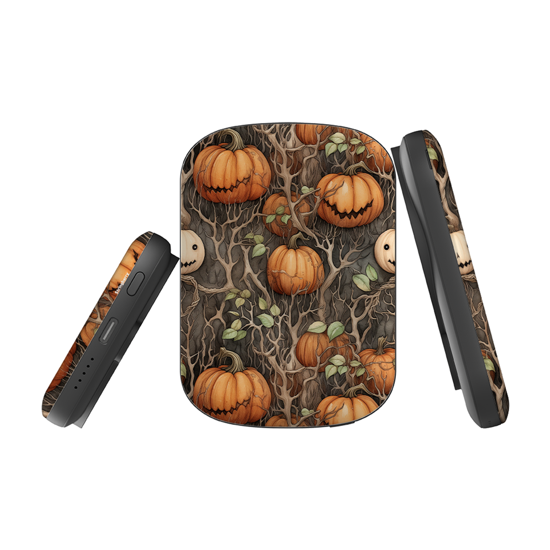MagSafe Power Bank - Scary Pumpkins