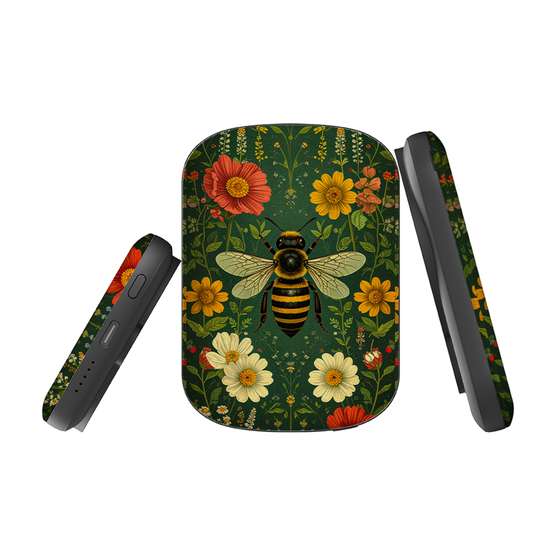 MagSafe Power Bank - Summer Bee