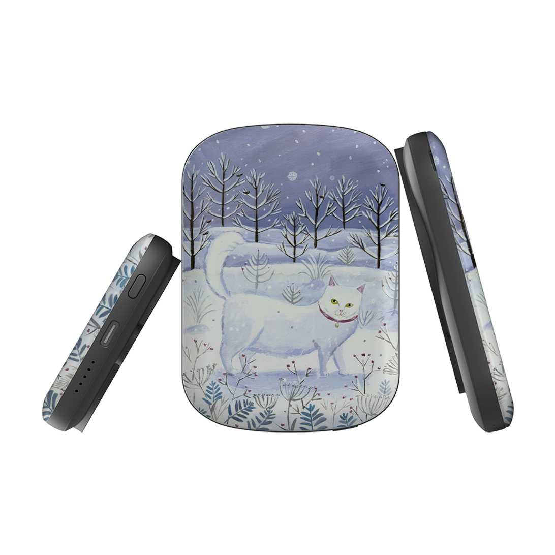 MagSafe Power Bank - Whitecat By Mary Stubberfield