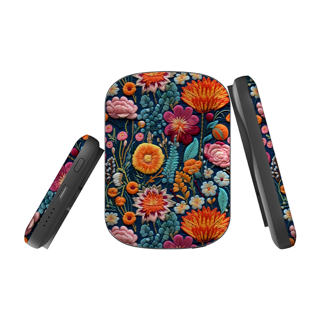 MagSafe Power Bank - Wild Summer Flowers