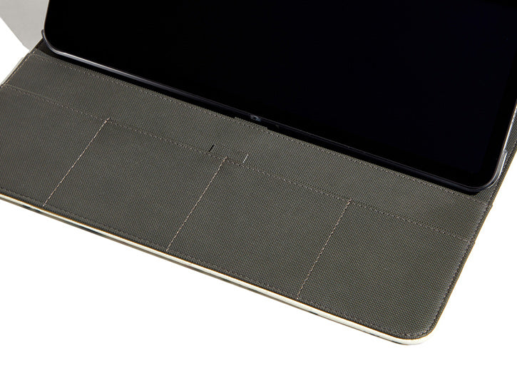 A Spots iPad pro  Case