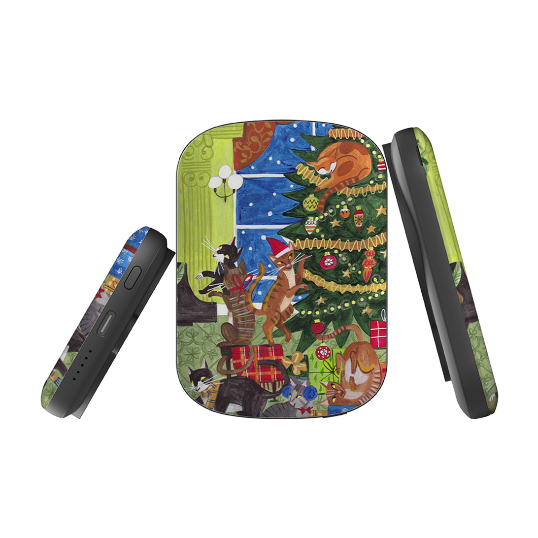 MagSafe Power Bank - Christmas Cats By Caroline Bonne Muller