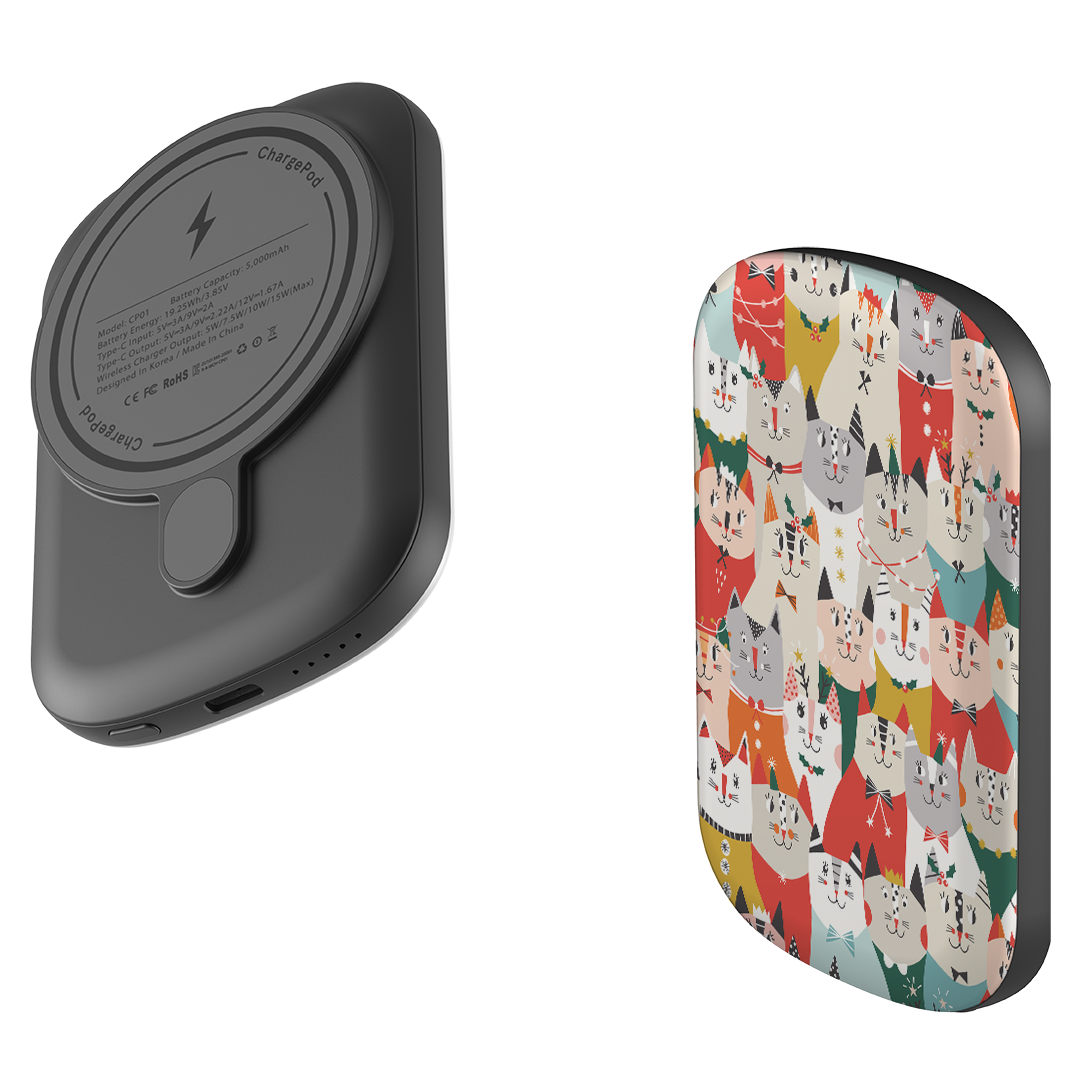 MagSafe Power Bank - Christmas Cats By Ali Brookes