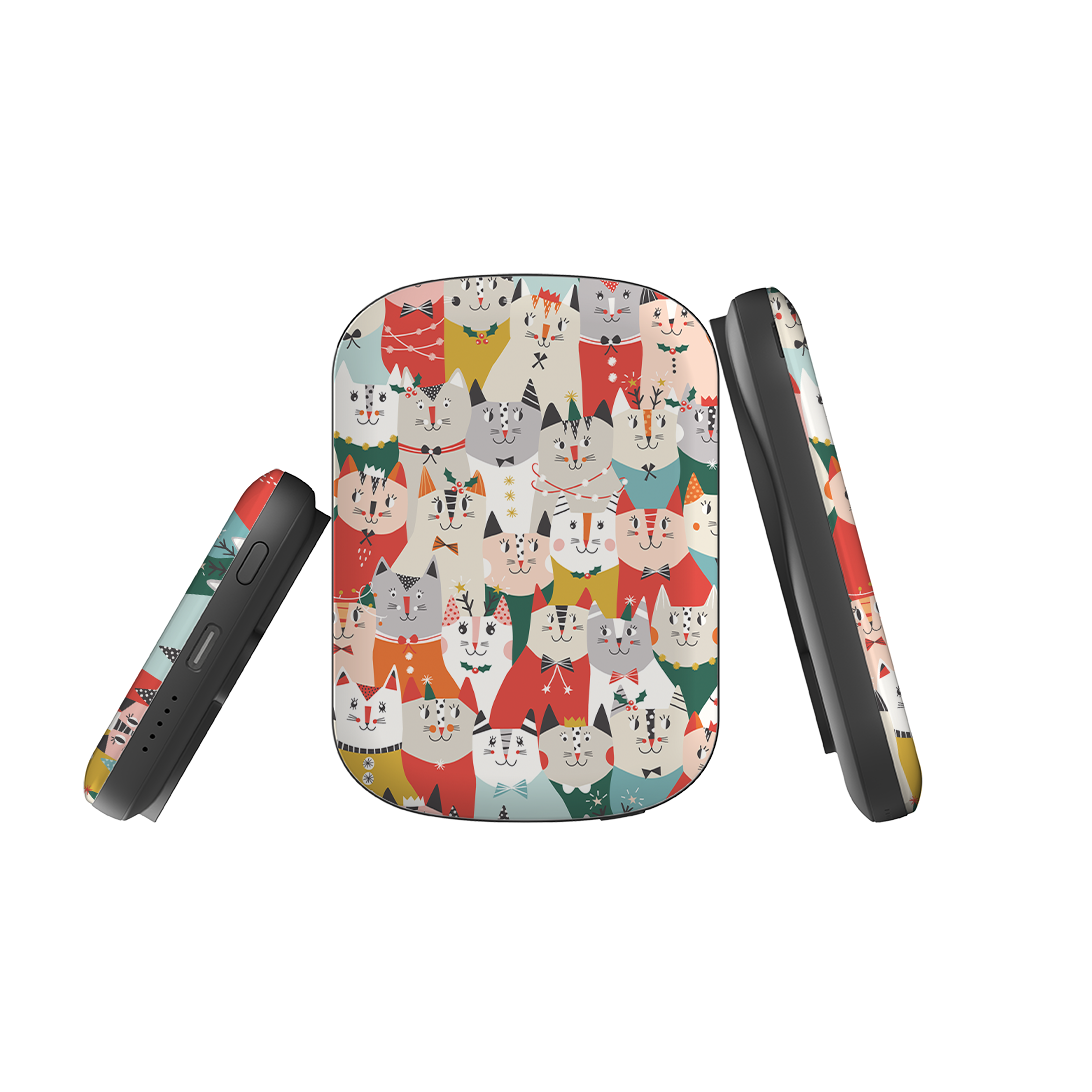 MagSafe Power Bank - Christmas Cats By Ali Brookes