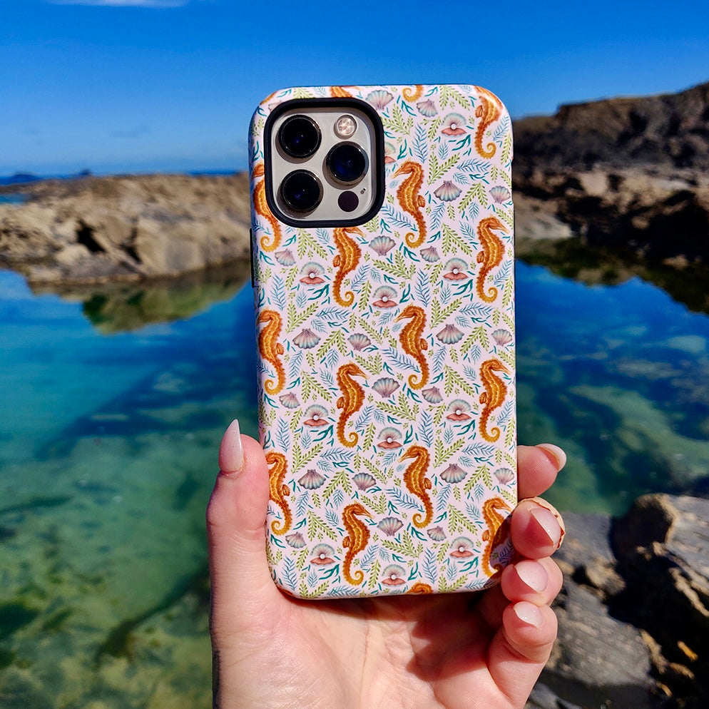 iPhone Tough Case – Seahorse Pink von Catherine Rowe