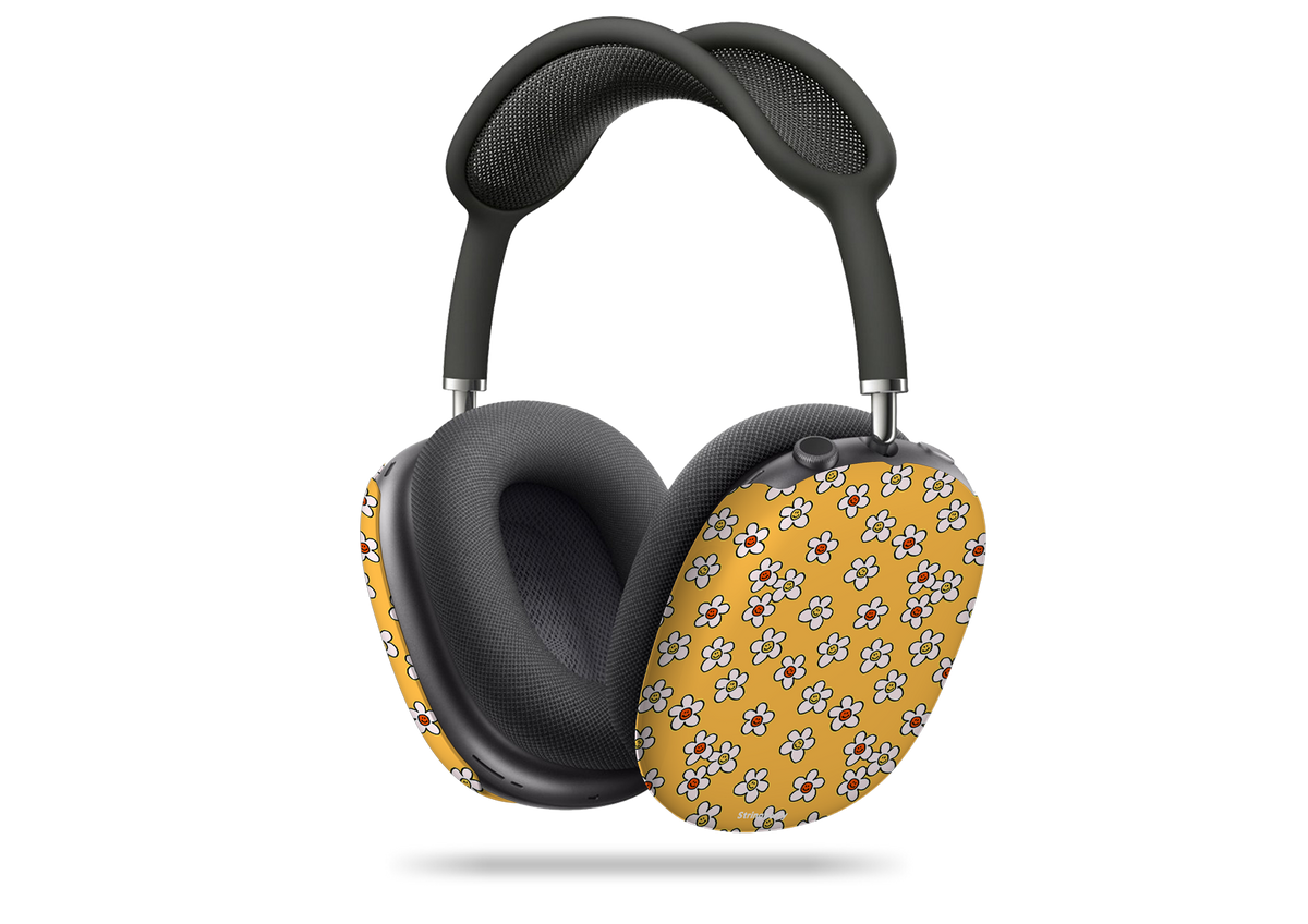 Жълт калъф за Airpod Max със "smiley" лице