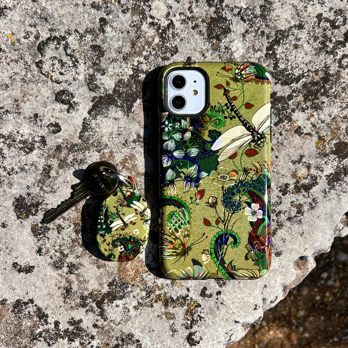 Vyne Airtag Case