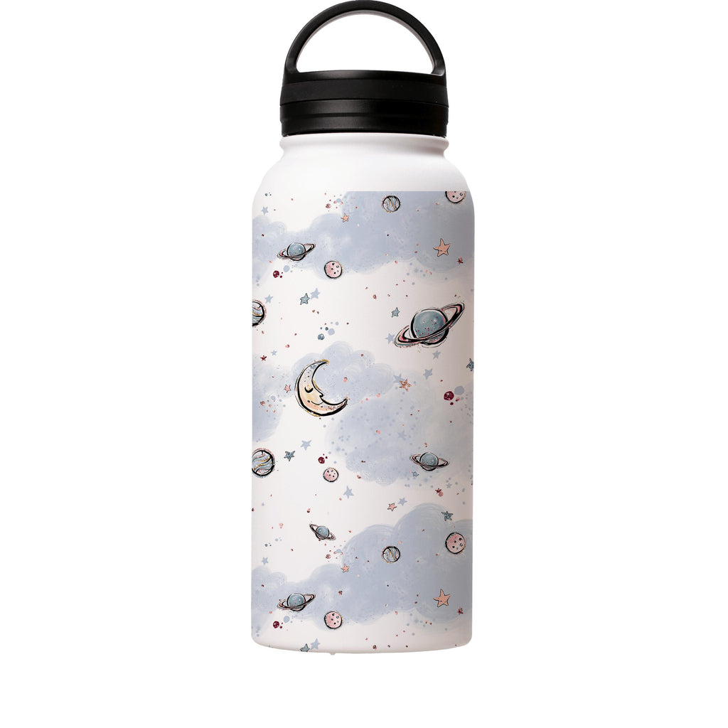 Water Bottles-Distant Insulated Stainless Steel Water Bottle-32oz (945ml)-handle cap-Insulated Steel Water Bottle Our insulated stainless steel bottle comes in 3 sizes- Small 12oz (350ml), Medium 18oz (530ml) and Large 32oz (945ml) . It comes with a leak proof cap Keeps water cool for 24 hours Also keeps things warm for up to 12 hours Choice of 3 lids ( Sport Cap, Handle Cap, Flip Cap ) for easy carrying Dishwasher Friendly Lightweight, durable and easy to carry Reusable, so it's safe for the pl